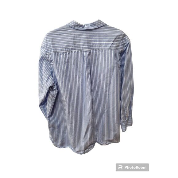 H&M Perfect Shirt Blouse Size M Button Front Blue White Stripe Cotton - Picture 3 of 3